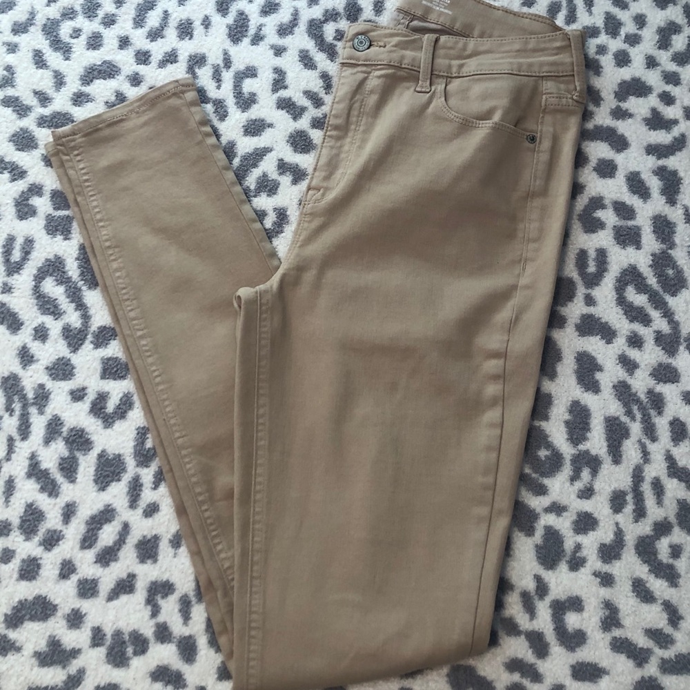 Old Navy Khaki Skinny Jeans